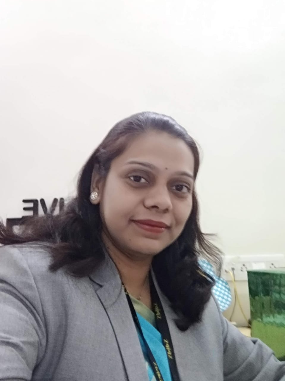 DR POOJA BHAKUNI